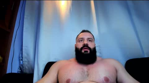 Snapshot of rawmathews chatting on June 1, 3:19 am rawmathews online show from June 1, 3:19 am