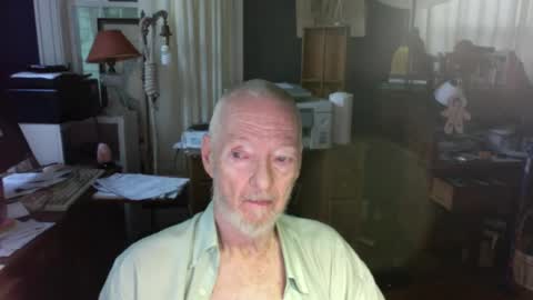 Snapshot of ray1776ray chatting on July 3, 11:38 am ray1776ray online show from July 3, 11:38 am