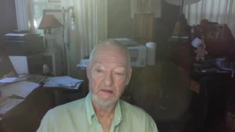Snapshot of ray1776ray chatting on July 11, 1:03 pm ray1776ray online show from July 11, 1:03 pm