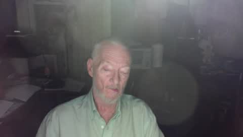 Snapshot of ray1776ray chatting on July 17, 4:30 am ray1776ray online show from July 17, 4:30 am