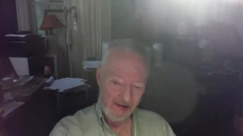 Snapshot of ray1776ray chatting on July 25, 12:14 pm ray1776ray online show from July 25, 12:14 pm