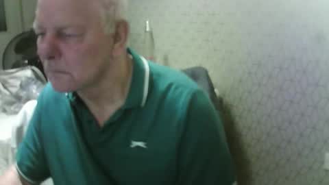 Snapshot of ray47 chatting on September 8, 9:47 pm ray47 online show from September 8, 9:47 pm