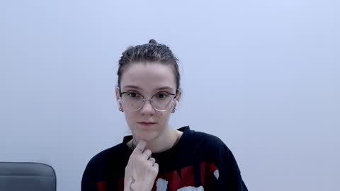 Ray-Ray online show from February 20, 10:27 am