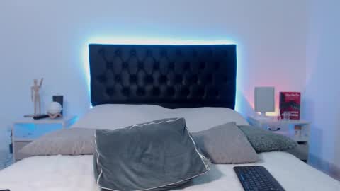 Ray online show from December 16, 11:54 pm