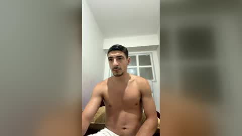 Snapshot of rayaan6969 chatting on June 7, 2:37 am Rayaan6969 online show from June 7, 2:37 am