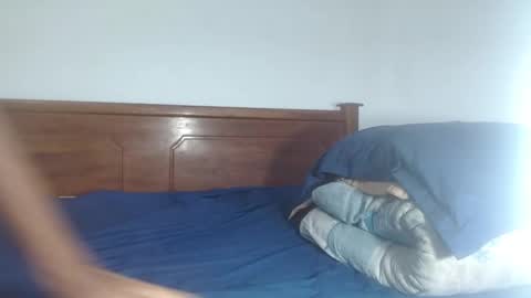 eyan online show from October 26, 1:00 am