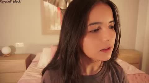 Snapshot of raychell_black chatting on June 18, 3:05 pm Raychell Black online show from June 18, 3:05 pm