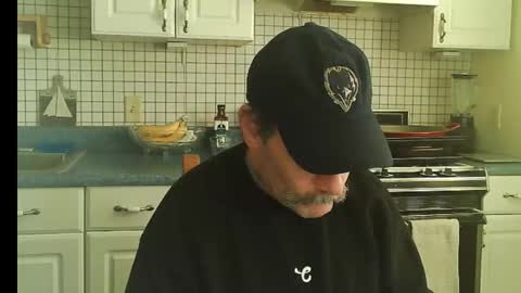 Ray online show from February 10, 9:19 pm