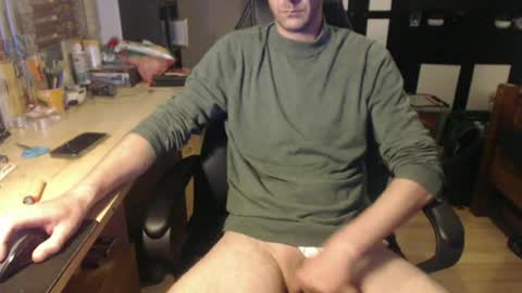 Snapshot of raymann8 chatting on June 13, 1:53 pm Ray online show from June 13, 1:53 pm