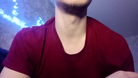 Snapshot of raymartino chatting on February 11, 11:44 pm RayMartino online show from February 11, 11:44 pm