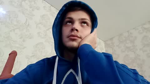 Snapshot of raymartino chatting on February 19, 10:34 am RayMartino online show from February 19, 10:34 am