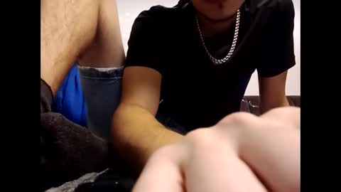 Snapshot of raymartino chatting on December 22, 3:03 am RayMartino online show from December 22, 3:03 am