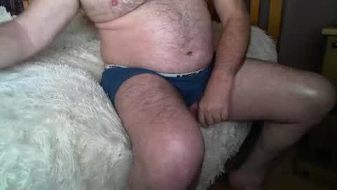 Snapshot of raymondo1964 chatting on January 21, 2:43 am raymondo1964 online show from January 21, 2:43 am