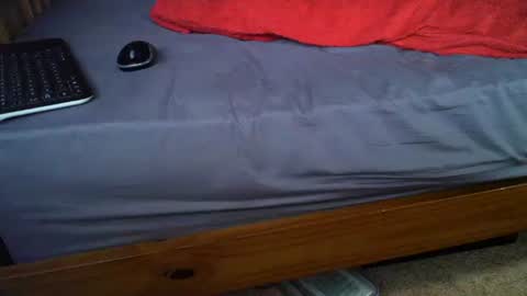 Snapshot of raymondo1964 chatting on December 1, 11:21 pm raymondo1964 online show from December 1, 11:21 pm