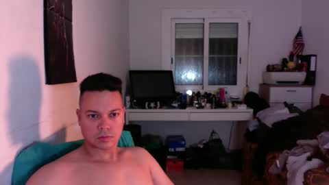 Snapshot of rayolex chatting on October 19, 8:09 pm rayolex online show from October 19, 8:09 pm