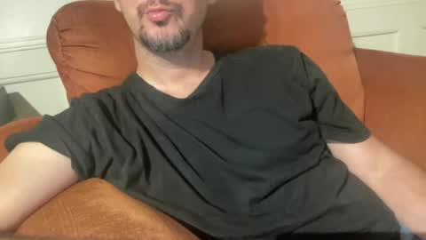 Snapshot of rayos789 chatting on July 2, 3:23 am rayos789 online show from July 2, 3:23 am
