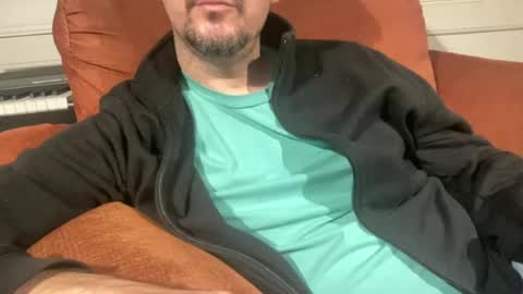 Snapshot of rayos789 chatting on July 3, 3:35 am rayos789 online show from July 3, 3:35 am