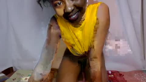 razafindrasoa online show from June 30, 9:49 pm