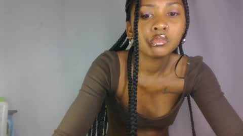 razafindrasoa online show from July 12, 12:45 am