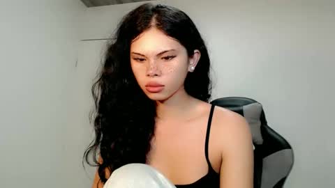 Snapshot of raze_fuckzx chatting on November 29, 12:13 am cindy online show from November 29, 12:13 am