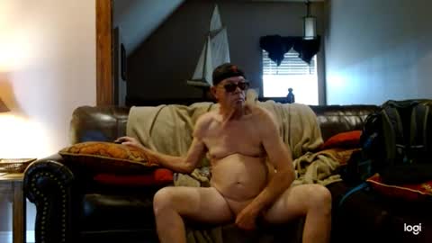 Snapshot of ready4aride2day chatting on December 16, 2:38 pm ready4aride2day online show from December 16, 2:38 pm