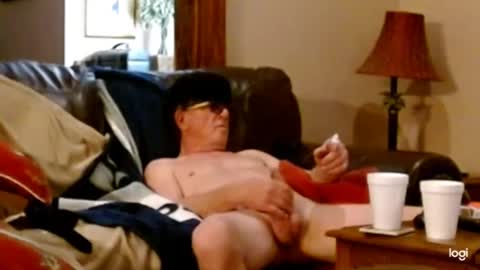 Snapshot of ready4aride2day chatting on January 28, 7:43 am ready4aride2day online show from January 28, 7:43 am