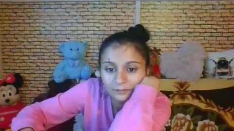 Snapshot of real_coupl3 chatting on November 23, 8:30 pm real_coupl3 online show from November 23, 8:30 pm