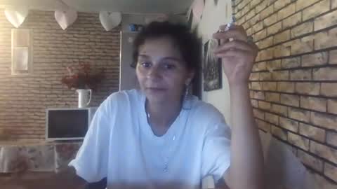 Snapshot of real_coupl3 chatting on June 28, 8:31 am real_coupl3 online show from June 28, 8:31 am