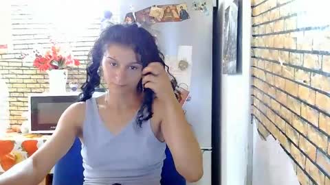Snapshot of real_coupl3 chatting on July 22, 11:46 am real_coupl3 online show from July 22, 11:46 am