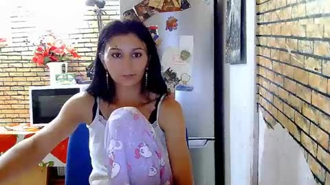 Snapshot of real_coupl3 chatting on July 23, 10:08 pm real_coupl3 online show from July 23, 10:08 pm