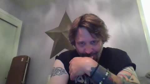 Snapshot of real_dilf1000 chatting on May 10, 3:28 pm Bear online show from May 10, 3:28 pm