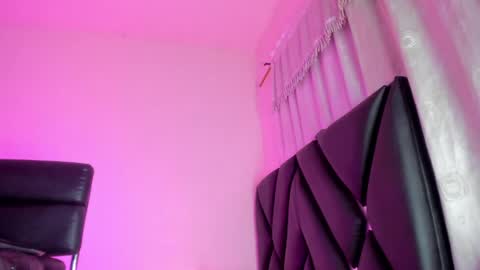 real_sweetbrina online show from May 1, 9:03 am
