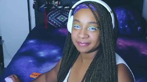 realgoddessdream online show from March 22, 1:20 am