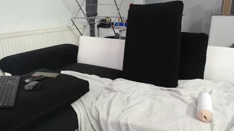 Snapshot of reallyman7 chatting on January 30, 7:50 am Ask me online show from January 30, 7:50 am