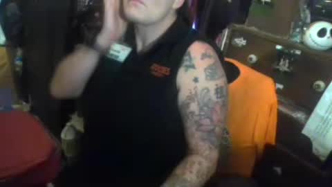 Snapshot of reallyredrum69th chatting on July 20, 3:47 pm reallyredrum69th online show from July 20, 3:47 pm