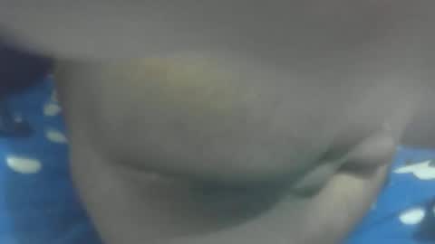 Snapshot of realmenol24k chatting on December 21, 5:03 am SexyFlacko online show from December 21, 5:03 am