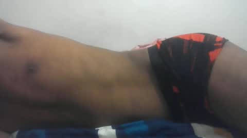 Snapshot of realmenol24k chatting on June 10, 3:50 am SexyFlacko online show from June 10, 3:50 am