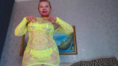 Im a little sick. Ill be back soon. online show from January 31, 9:16 pm