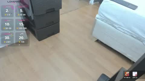 Snapshot of rebeca_brown_ chatting on June 18, 11:14 am Rebeca online show from June 18, 11:14 am