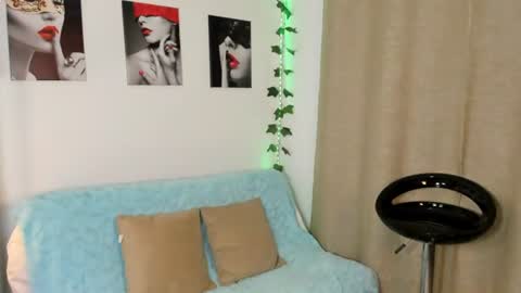 Snapshot of rebeca_marchetti chatting on August 1, 5:45 pm Rebeca Marchetti online show from August 1, 5:45 pm