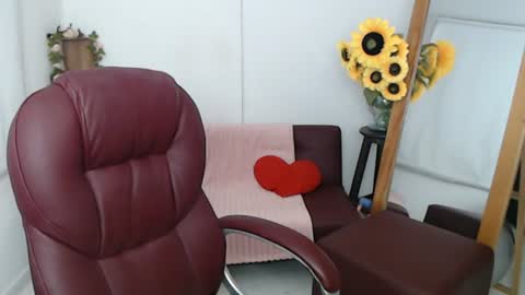 REBECA online show from June 14, 2:19 pm
