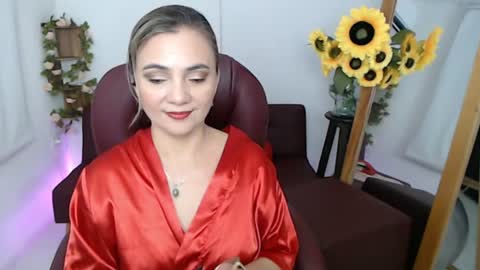 Snapshot of rebeca_milf chatting on July 11, 3:04 pm REBECA online show from July 11, 3:04 pm