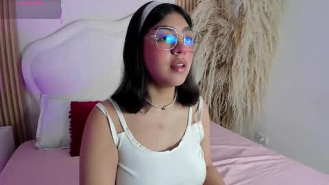 rebeca_taylor_ online show from March 3, 3:23 am