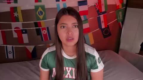 Rebeca Williams online show from June 18, 12:31 pm