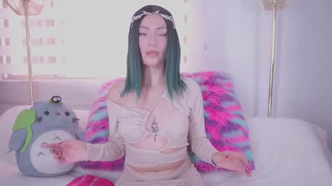 Snapshot of rebecah_1 chatting on September 16, 1:01 pm Rebeca online show from September 16, 1:01 pm