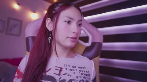 Snapshot of rebecah_1 chatting on November 19, 1:44 pm Rebeca online show from November 19, 1:44 pm