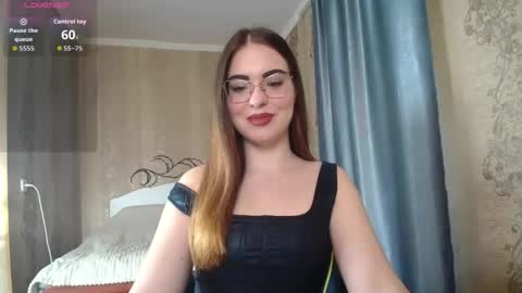Rebecca online show from March 28, 2:38 pm