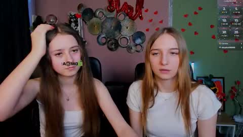 rebecca_smile_ online show from February 18, 1:40 pm