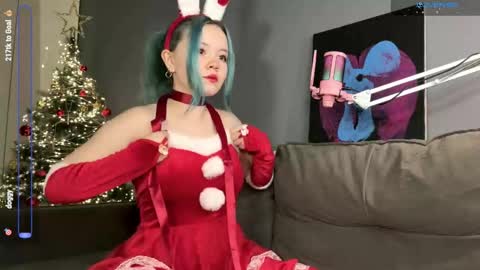 Rebecca Nikson online show from December 16, 3:33 am