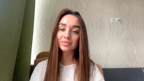 Snapshot of rebeckakirscht chatting on December 2, 9:03 am Sofia online show from December 2, 9:03 am